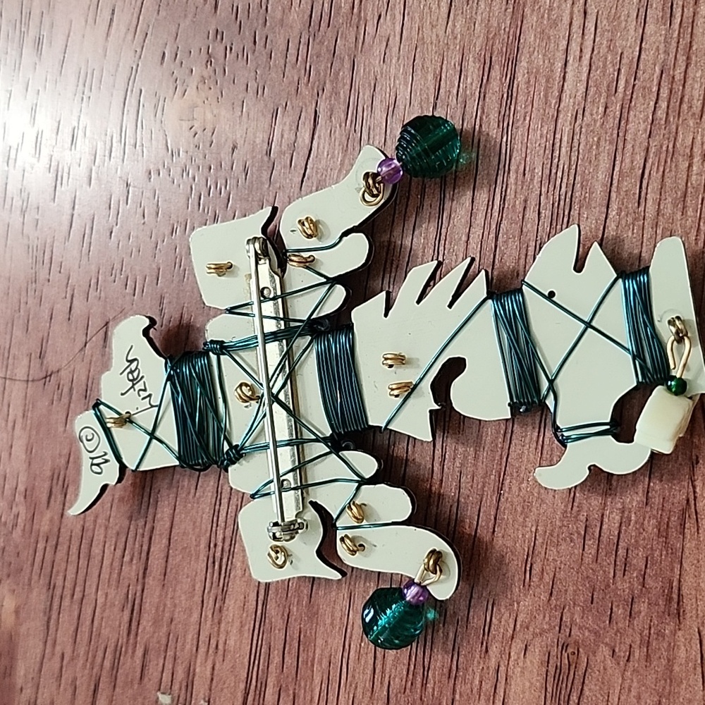 Vintage 1991 Liztech Eagle Pin - Picture 3 of 3